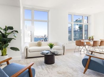 100 Lovejoy Wharf