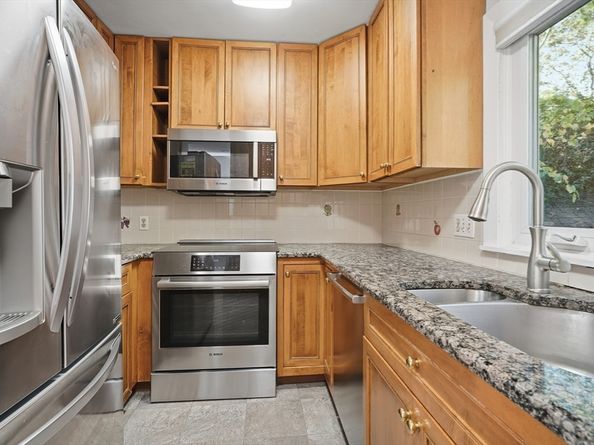 184 Rawson Rd, Brookline MA 02445