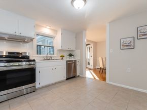 4 Ranlett Ln, Billerica MA 01821