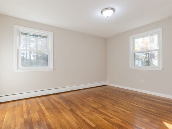4 Ranlett Ln, Billerica MA 01821