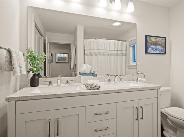 55 Jennifer St, Littleton MA 01460