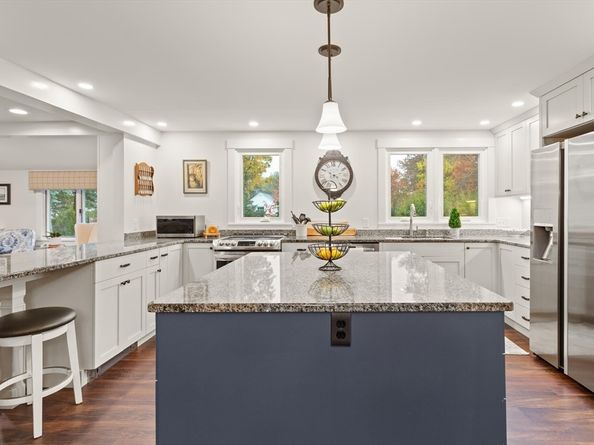 55 Jennifer St, Littleton MA 01460
