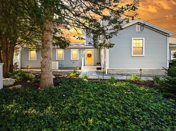 55 Jennifer St