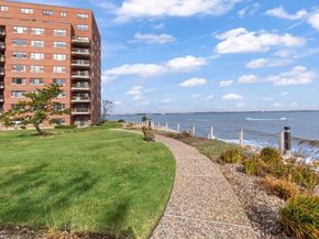 3 Seal Harbor Rd 137, Winthrop MA 02152