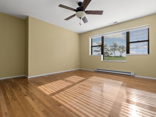 3 Seal Harbor Rd 137, Winthrop MA 02152