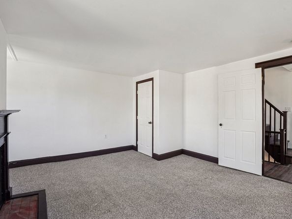 34 E. Main St 2, Georgetown MA 01833