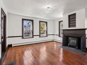 34 E. Main St 2, Georgetown MA 01833