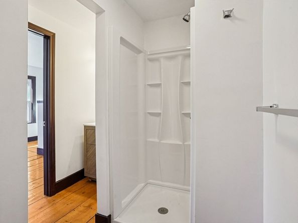34 E. Main St 2, Georgetown MA 01833
