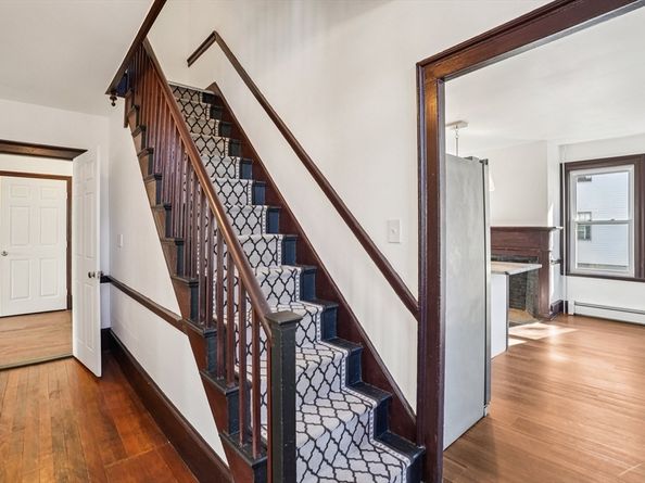 34 E. Main St 2, Georgetown MA 01833