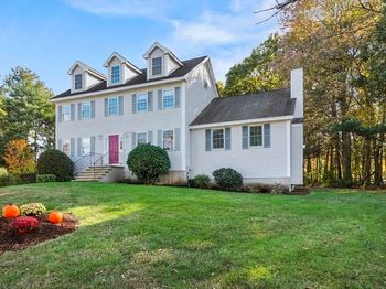 4 Dove Lane