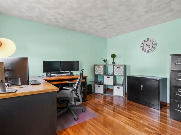 4 Dove Lane, Billerica MA 01862