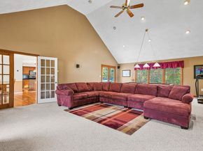 4 Dove Lane, Billerica MA 01862
