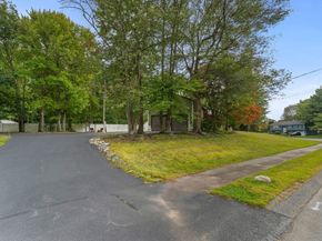 9 Karen Ln, Abington MA 02351