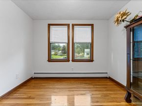 9 Karen Ln, Abington MA 02351
