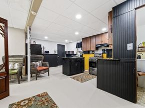 9 Karen Ln, Abington MA 02351