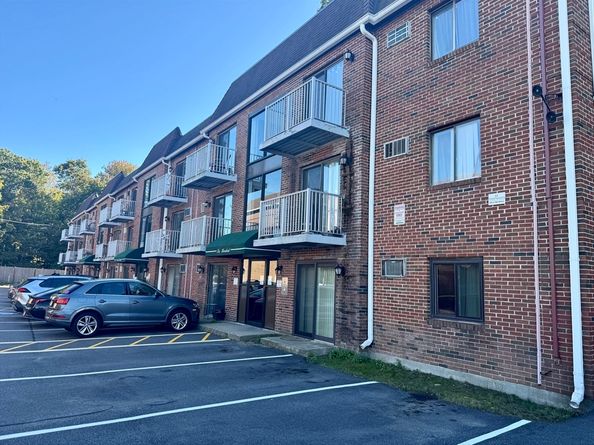 1186 Worcester Rd 720, Framingham MA 01702