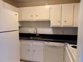 1186 Worcester Rd 720, Framingham MA 01702