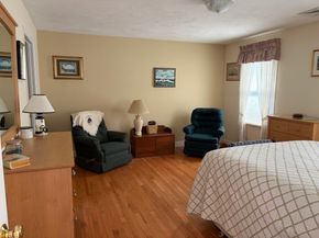 6 Ryans Way 6, Leicester MA 01542