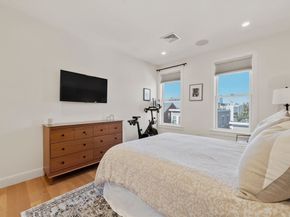341 E St 3, Boston MA 02127