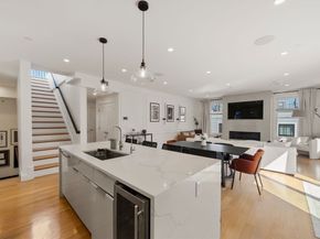 341 E St 3, Boston MA 02127