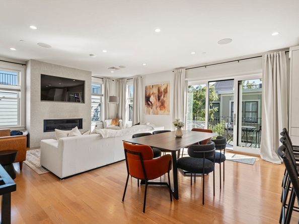 341 E St 3, Boston MA 02127