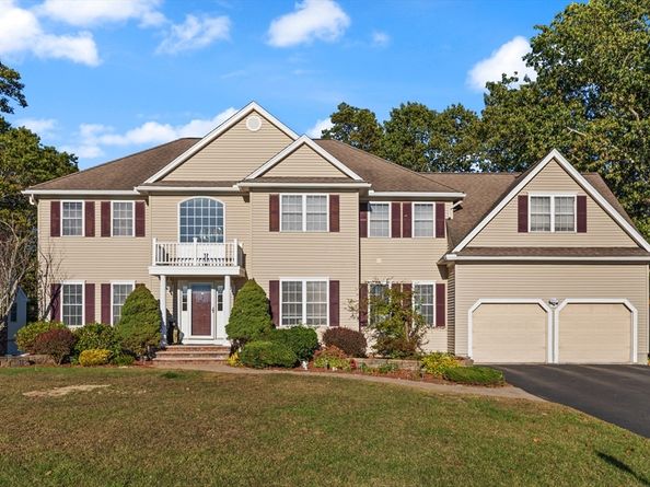 3 Loon Way, Westford MA 01886