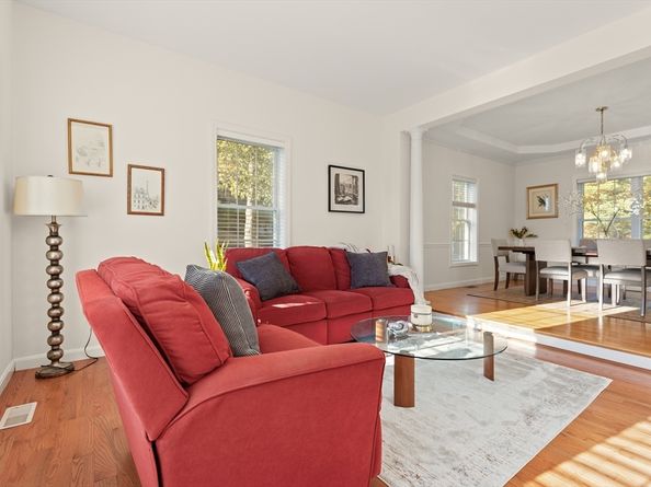 3 Loon Way, Westford MA 01886