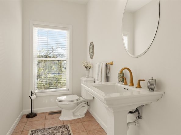 3 Loon Way, Westford MA 01886