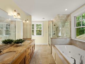 250 Meadowbrook Rd, Dedham MA 02026