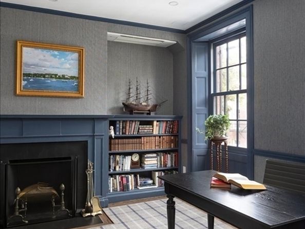 62 Chestnut St, Boston MA 02108