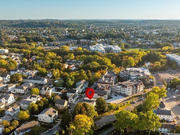 35 Bacon St 35, Watertown MA 02472
