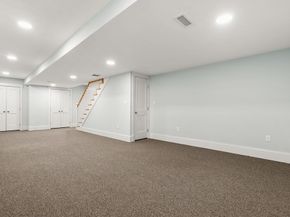 35 Bacon St 35, Watertown MA 02472