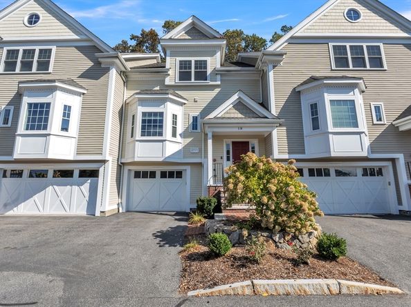 12 Murray Ave 18, Burlington MA 01803