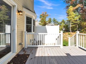 12 Murray Ave 18, Burlington MA 01803