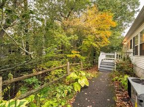 94 Leisurewoods Drive, Rockland MA 02370