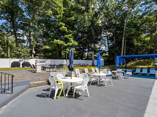 94 Leisurewoods Drive, Rockland MA 02370