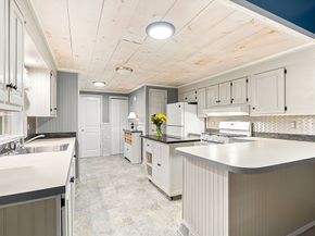 94 Leisurewoods Drive, Rockland MA 02370