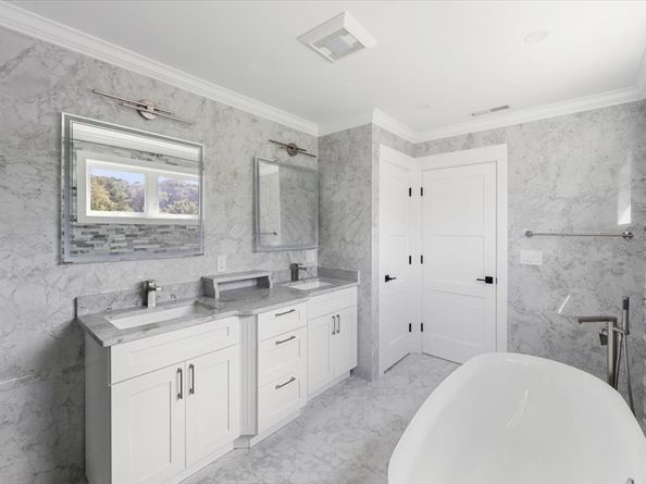 18 Magnolia Road, Natick MA 01760