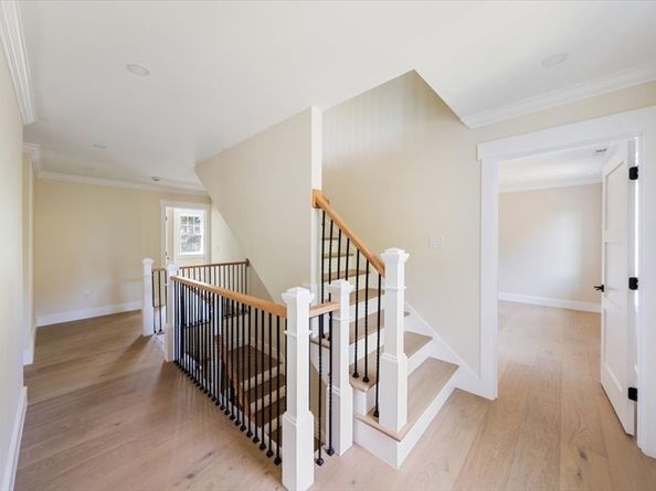 18 Magnolia Road, Natick MA 01760