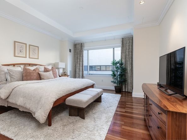1 Huntington Ave 403, Boston MA 02116