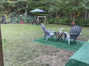 89 Holly Ridge Dr, Hanson MA 02341