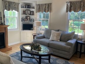 89 Holly Ridge Dr, Hanson MA 02341