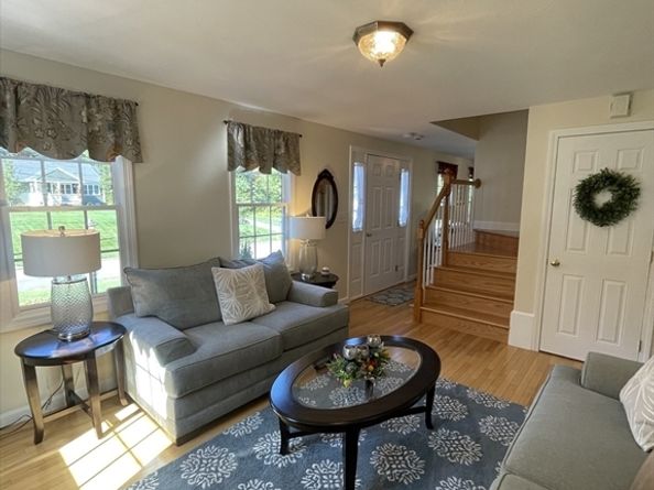 89 Holly Ridge Dr, Hanson MA 02341