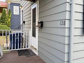 128 Boston St 4, Salem MA 01970