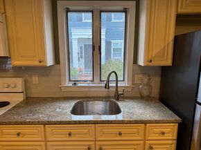 128 Boston St 4, Salem MA 01970