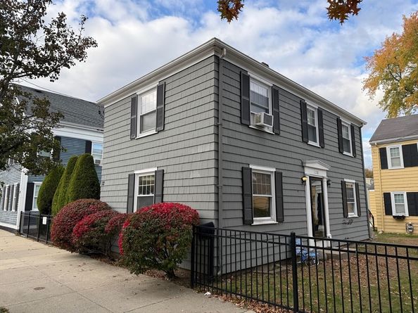 128 Boston St 4, Salem MA 01970