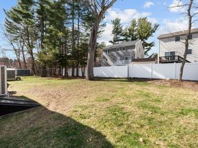 11 Autumn St, Billerica MA 01821