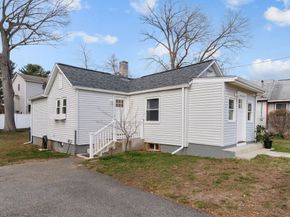 11 Autumn St, Billerica MA 01821