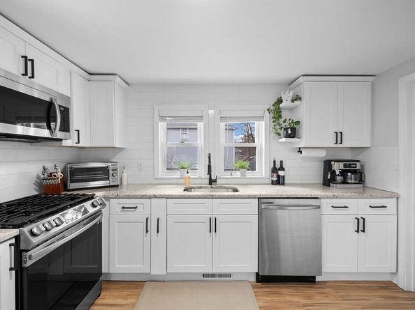 11 Autumn St, Billerica MA 01821