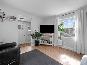 11 Autumn St, Billerica MA 01821